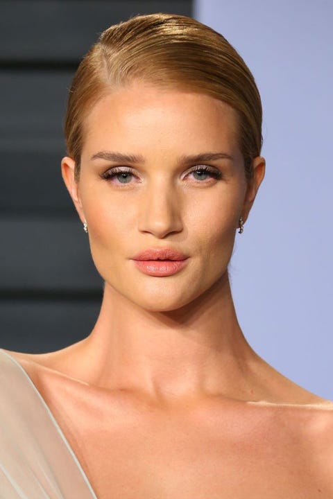 15 Beautiful Wedding Makeup Looks Inspiration Image