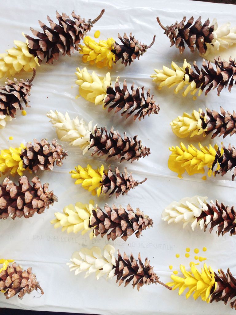 Easy, Winter Pinecone Crafts - Decor Made With Pinecones