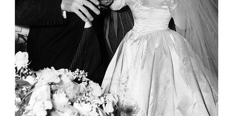 Elizabeth Taylor Wedding Dresses Elizabeth Taylor S Birthday And