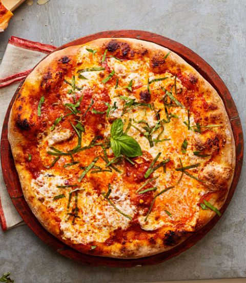 classic margherita pizza