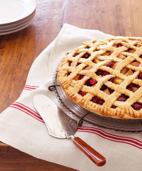 pear cranberry lattice pie