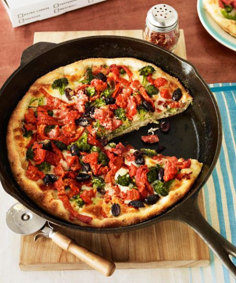 chicago deep dish style veggie pizza