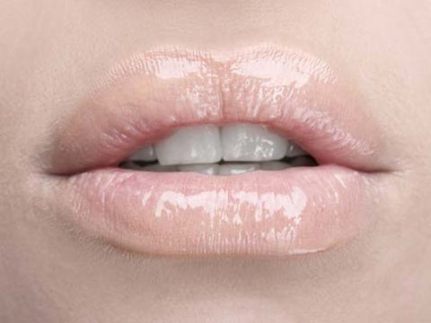 get younger looking lips how to reduce lip lines