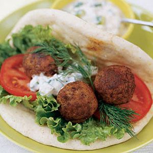 Turkish-Meatball-Pitas-Recipe