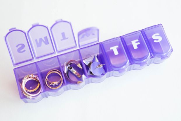 New Ways To Use A Pill Organizer Organizing Tips And Tricks - Diy Pill Box Organizer New Ways To Use A Pill Organizer Organizing Tips And Tricks - Diy Pill Box Organizer