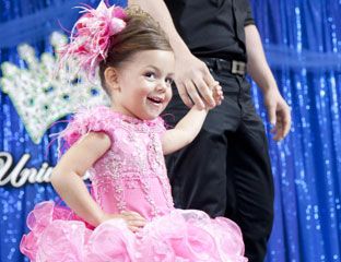 Toddler Russian Porn - Toddlers in Tiaras - Girls Pageants