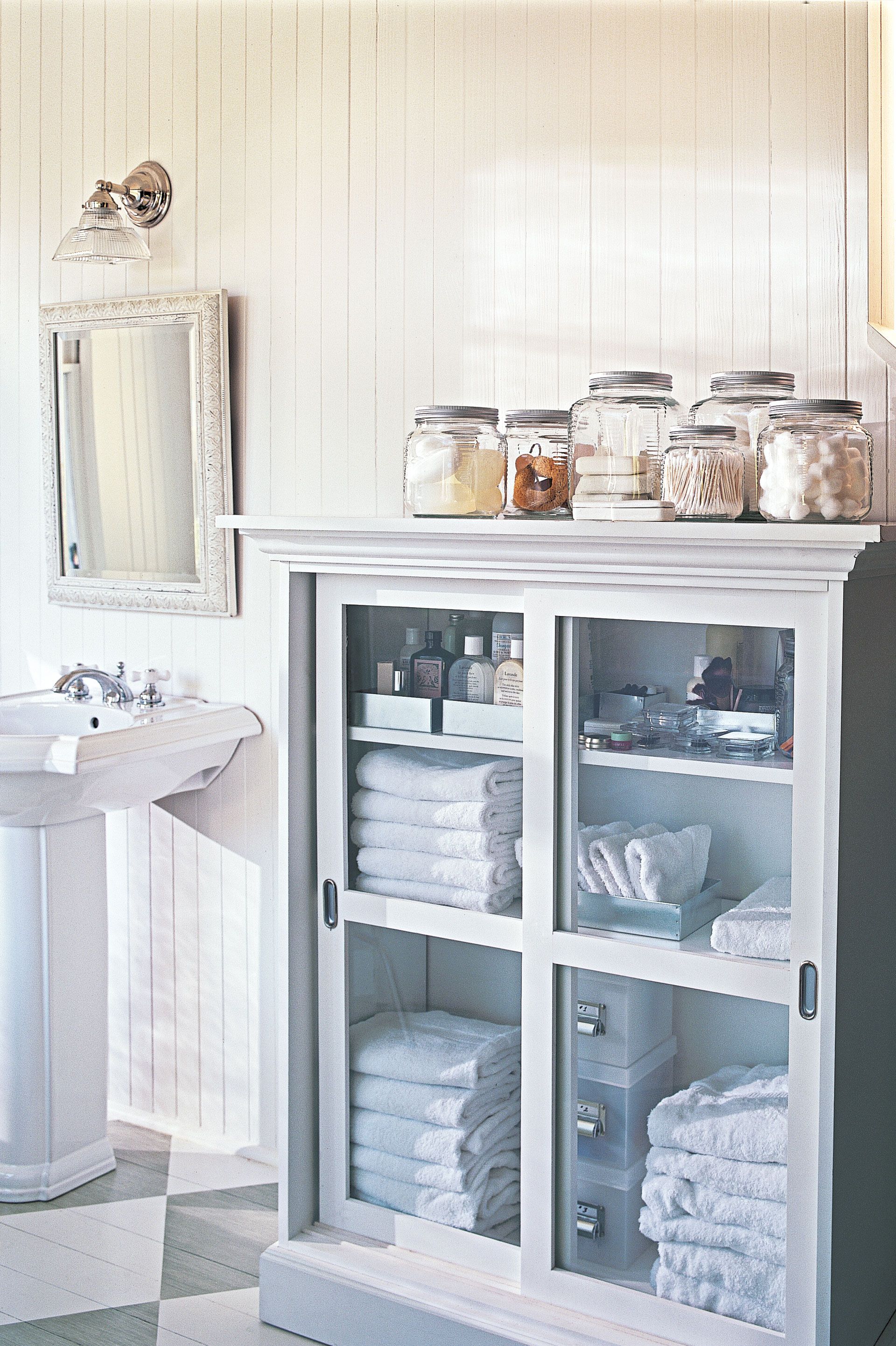 26 Bathroom Organization Ideas Best, Vanity With Towel Storage