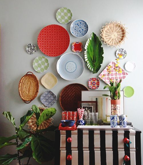 How To Decorate A Blank Wall Diy Ideas For Walls - Plates On The Wall Ideas