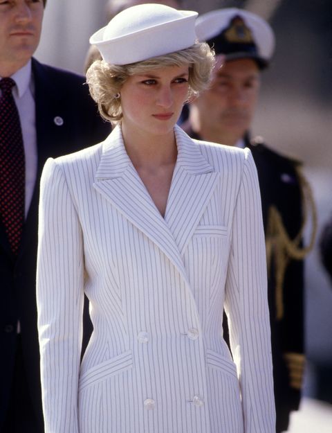 Princess Diana's Best Fashion Looks - The Evolution of Princess Diana's ...