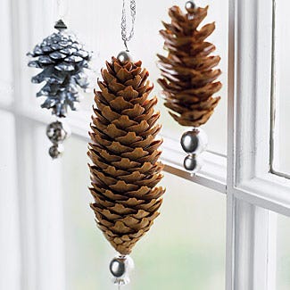 Pinecone Decor Holiday Decorations Using Pinecones