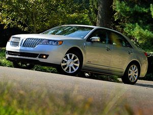 https://hips.hearstapps.com/ghk.h-cdn.co/assets/cm/15/11/550085ed3601b-ghk-lincoln-mkz-hybrid-car-mdn.jpg