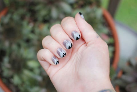 Gray Nail Art Ideas - Chic Manicures With Gray Polish image - Gray Nail Art Ideas - Chic Manicures With Gray Polish