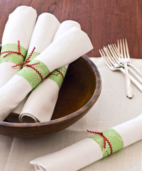 homemade-holiday-napkin-rings-christmas-napkin-rings