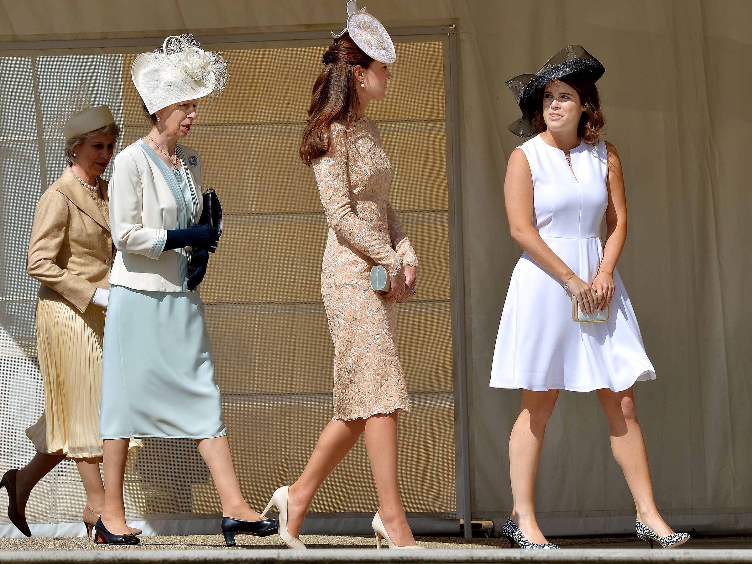 Kate Middleton in foto con Eugenia e Beatrice di York