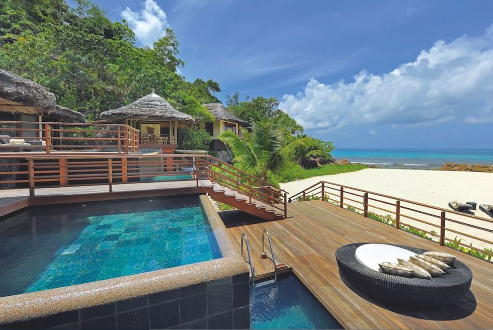 Property, Water, Resort, Swimming pool, Coastal and oceanic landforms, Real estate, Fluid, Azure, Ocean, Tropics, 