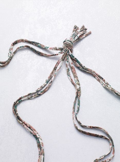 Product, Metal, Knot, Teal, Chain, Craft, Creative arts, Natural material, Silver, Body jewelry, 