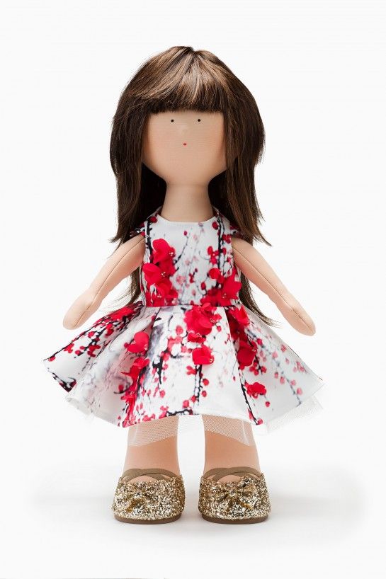 Clothing, Toy, Shoulder, Dress, Bangs, Pink, Doll, One-piece garment, Day dress, Brown hair, 