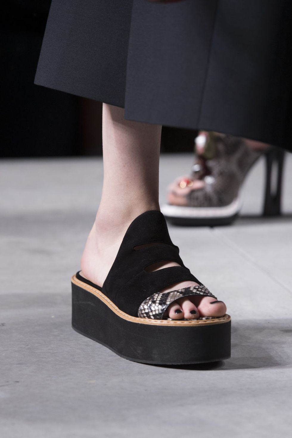 scarpe basse sandali giapponesi moda estate 2016