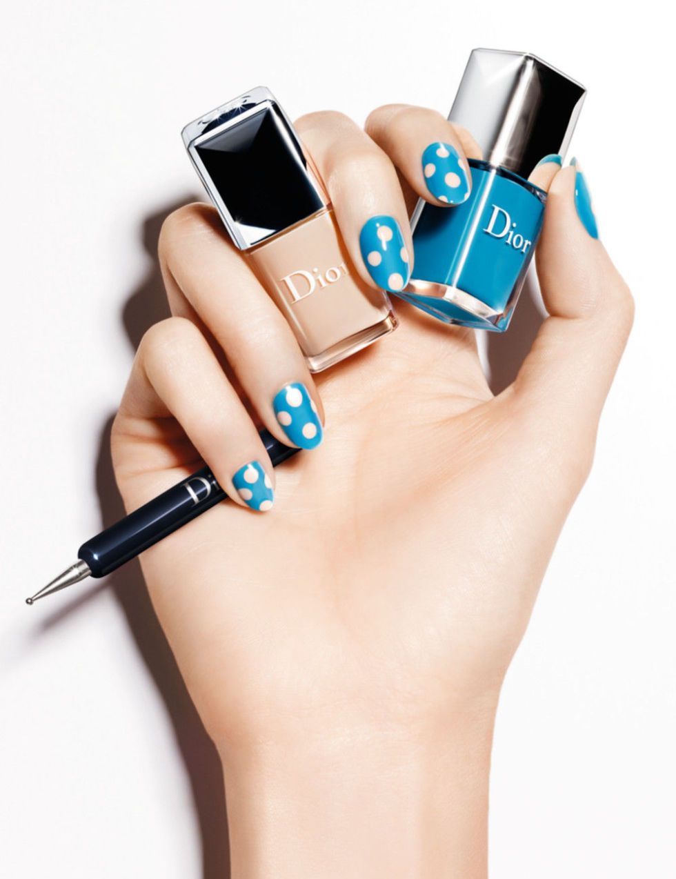 Blue, Finger, Product, Skin, Style, Nail, Teal, Aqua, Gadget, Electric blue, 