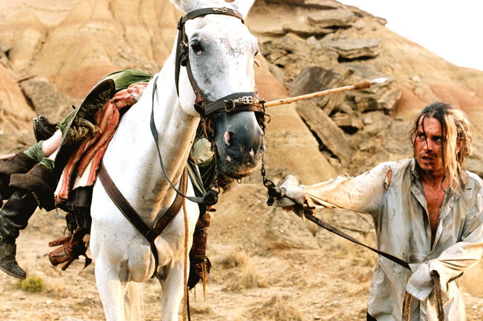 <p>Quando gli hanno chiesto se <em>Lost in Paramount </em>si rifacesse a totem di cui sopra, Francesco Mandelli ha dichiarato: «Forse si rifà più a Lost in La Mancha, dove ci sono persone che non riescono a girare un film». Il riferimento è al documentario sull'opera incompiuta di Terry Gilliam, <em>The man who killed Don Quixote</em>. Un cult (il documentario, naturalmente).</p>