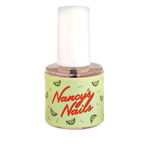 <p>Rilascia una fresca fragranza di mango e lime il top coat di <a href="https://www.liberty.co.uk/fcp/product/Liberty//Scented-Top-Coat-in-Looking-Fine-Mango-and-Lime-10ml/114925" target="_blank">Nancy's Nails</a>. È la soluzione ideale per regalare una nota profumata a qualunque smalto.</p>