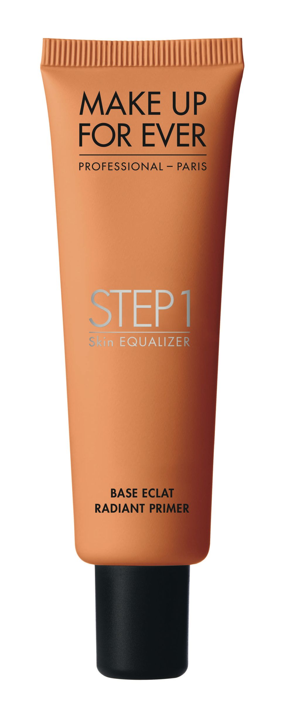 <p>Una base colorata che dona luminosità ad ogni tipo di pelle: Step 1 Skin Equalizer Base Eclat di Make up Forever (5 tonalità - € 36,00).</p>