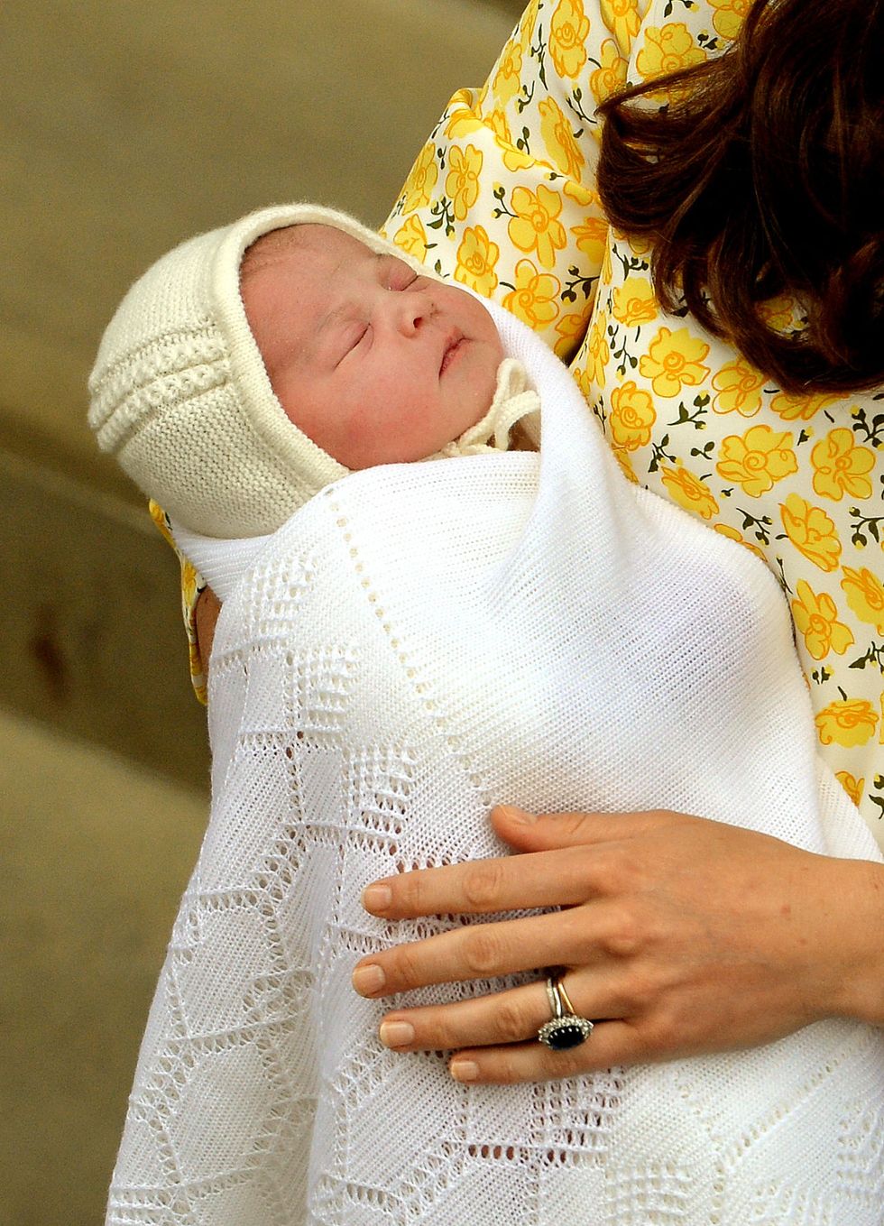 <p>La principessa Charlotte è nata il 2 maggio 2015 e il suo nome completo è Charlotte Elizabeth Diana, un omaggio alla zia, alla nonna e alla bisnonna.</p>