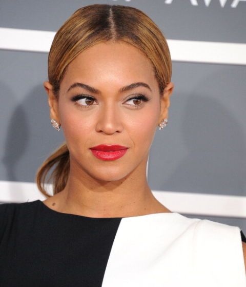 <p>Even Queen Bey has experienced the reality of burnout, canceling a 2013 concert in Antwerp, Belgium due to "dehydration and exhaustion," which provoked pregnancy rumors at the time.  "To my dearest fans in Antwerp, I've never postponed a show in my life," she <a href="http://www.eonline.com/news/419005/beyonce-posts-handwritten-apology-for-canceled-concert-as-pregnancy-rumors-ramp-up">wrote in a letter</a>. "It was very hard for me. I promise I will make it up very soon. I'm sorry if I disappointed you." </p>