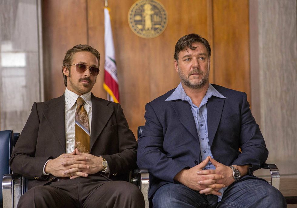 Ryan Gosling e Russell Crowe in The nice guys