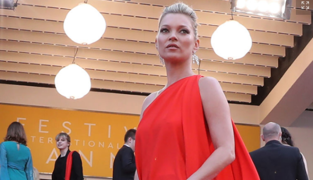 kate-moss-red-carpet-cannes-2016-1