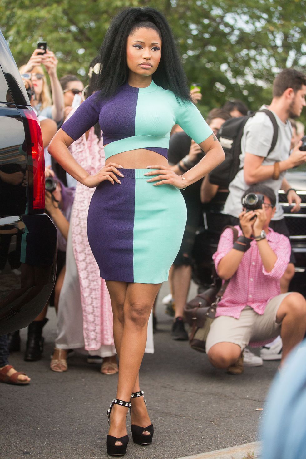 NEW YORK, NY - SEPTEMBER 06:  Musician Nicki Minaj enters Alexander Wang on Day 3 of New York Fashion Week Spring/Summer 2015 on September 6, 2014 in New York City.  (Photo by Melodie Jeng/Getty Images)