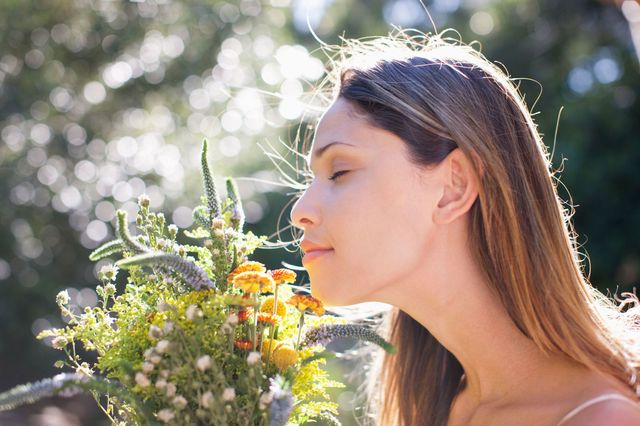 Hairstyle, People in nature, Eyelash, Petal, Summer, Beauty, Sunlight, Hair accessory, Headpiece, Photography, 