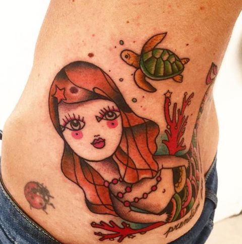 <p>Le opere di Amanda Toy (@amandatoy) sono senza mezzi termini uno spettacolo, guardare per credere. Tatuatrice dal 1996 lo stile di Amanda, che realizza tatuaggi giocosi e coloratissimi, è davvero inconfondibile. Lo riconosceresti tra mille.</p>
