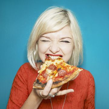 quante-calorie-contiene-una-pizza