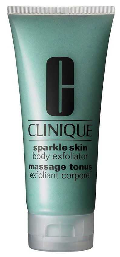 <p>Lo scrub sparkle skin di Clinique (€ 30,50).</p>