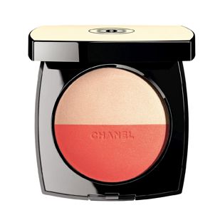 <p>Poudre Les Beiges, <strong>Chanel</strong> (€ 55)</p>