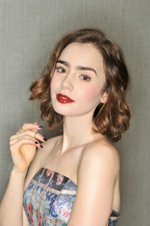 lily collins look beauty