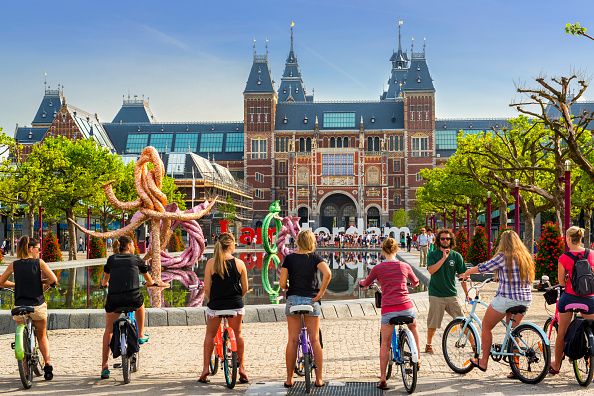 <p><strong></strong>Con Amsterdam e i suoi divertimenti a fare da traino i <strong>Paesi Bassi</strong> sono all'ottavo posto, molto amati per la loro proverbiale tolleranza, ma anche per la grande attenzione all'ambiente e all'ecologia. </p>