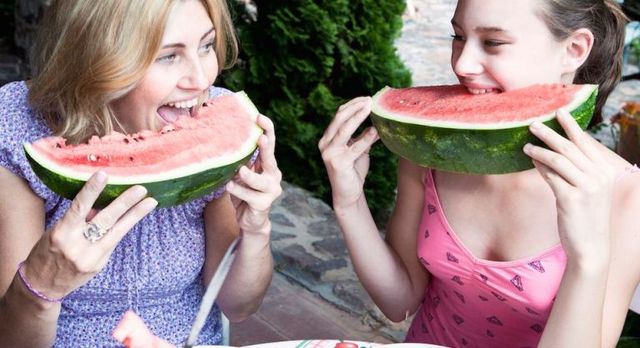 Green, Food, Skin, Citrullus, Produce, Fruit, Natural foods, Melon, People in nature, Watermelon, 