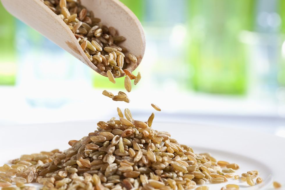 Ingredient, Seed, Produce, Nuts & seeds, Food grain, Wheat, Dinkel wheat, Natural material, Farro, Cereal, 