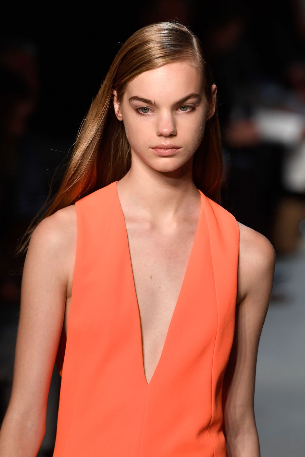 HAIRLINE STRUCTURE AT NARCISO RODRIGUEZ