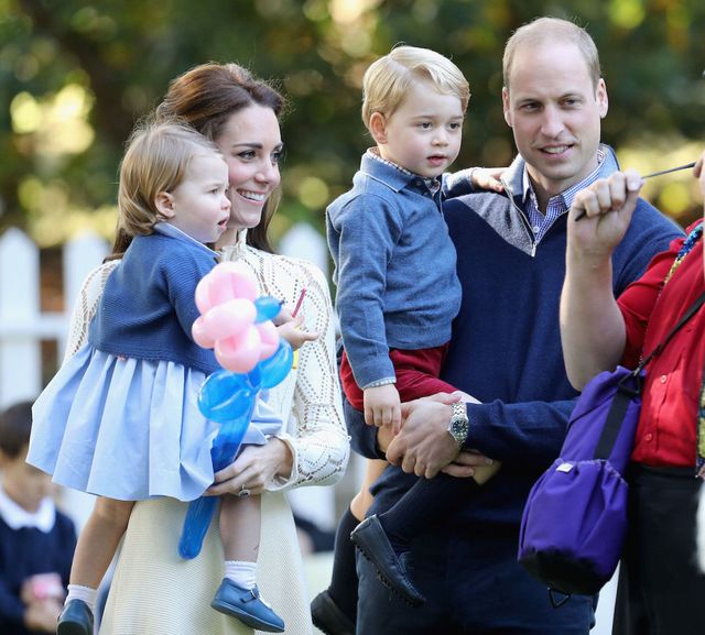 principe-george-principessa-charlotte-foto-festa-bambini kate e william