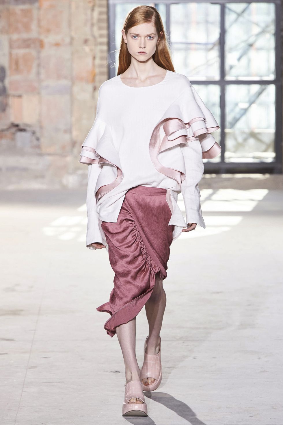 <p>Dries Van Noten's former design director, <span>Sander Lak&nbsp;</span><span>debuted&nbsp;his&nbsp;</span><span>Sies Marjan&nbsp;</span><span>label for fall 2016, and gave &nbsp;many a reason to wear color.</span></p>