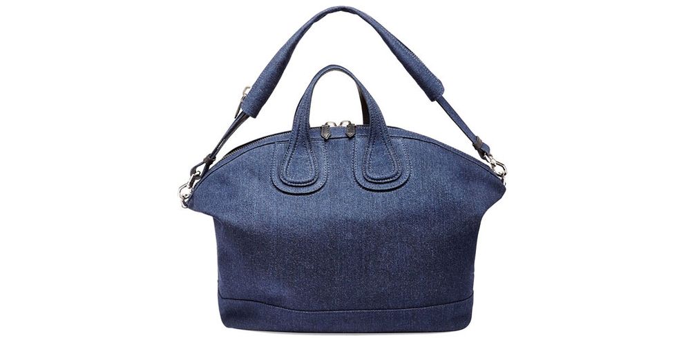 <p>Borsa da weekend in jeans <strong>Givenchy</strong></p>
