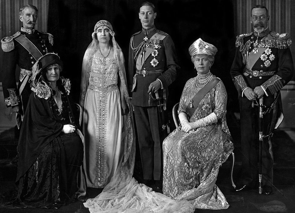 <p>The Duke of York (the future King&nbsp;George VI)&nbsp;marries Lady Elizabeth Bowes-Lyon (the future Queen Elizabeth and&nbsp;Queen Mother).&nbsp;Also this year, Princess Mary gives birth to George Lascelles (7th Earl of of Harewood)<span class="redactor-invisible-space" data-verified="redactor" data-redactor-tag="span" data-redactor-class="redactor-invisible-space">.</span></p>