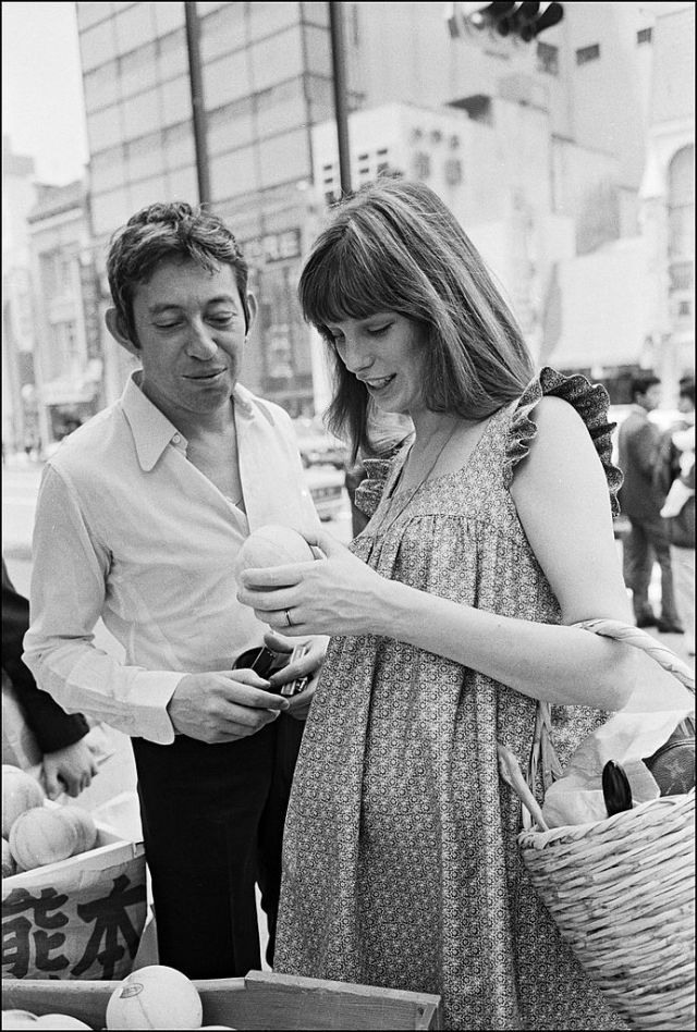 **NB 26617** Serge Gainsbourg and Jane Birkin