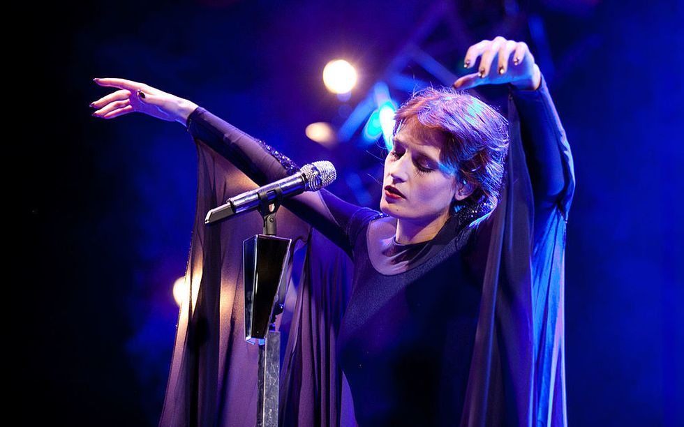 <p>Non era headliner, la londinese <strong data-redactor-tag="strong" data-verified="redactor">Florence Welch</strong> con la sua band The Machine, ma è quella che ha incantato di più l'edizione&nbsp;2012 con&nbsp;la sua classe, la voce incredibile e le canzoni del capolavoro <em data-redactor-tag="em" data-verified="redactor">Ceremonials</em>.&nbsp;</p>