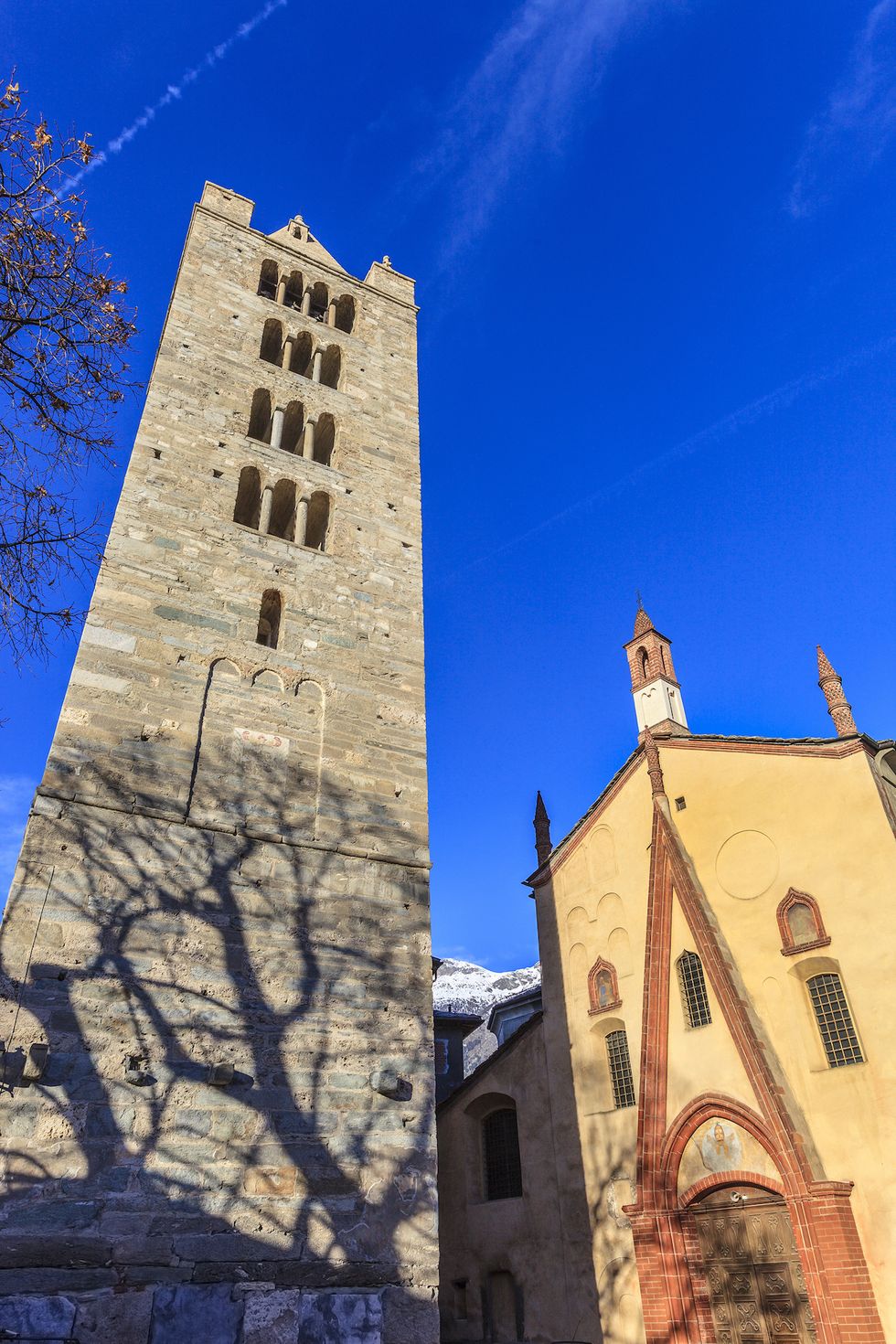 Blue, Sky, Architecture, Wall, Brick, Medieval architecture, Brickwork, Tower, Chapel, Place of worship, 