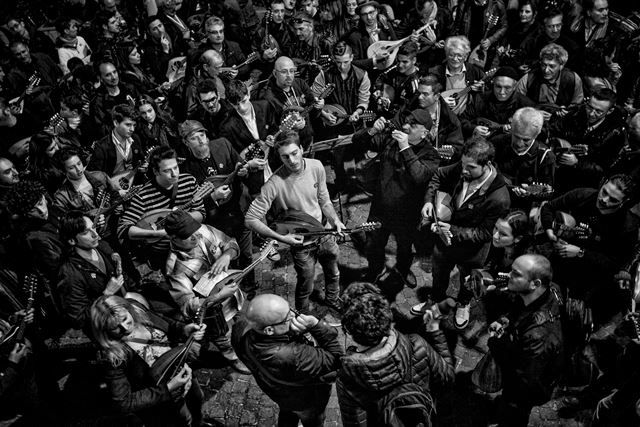 People, Crowd, Monochrome, Audience, Black-and-white, Monochrome photography, Crew, 