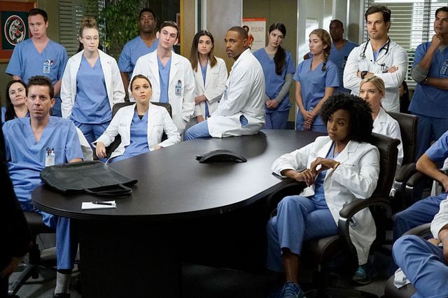 cast-greys-anatomy-13